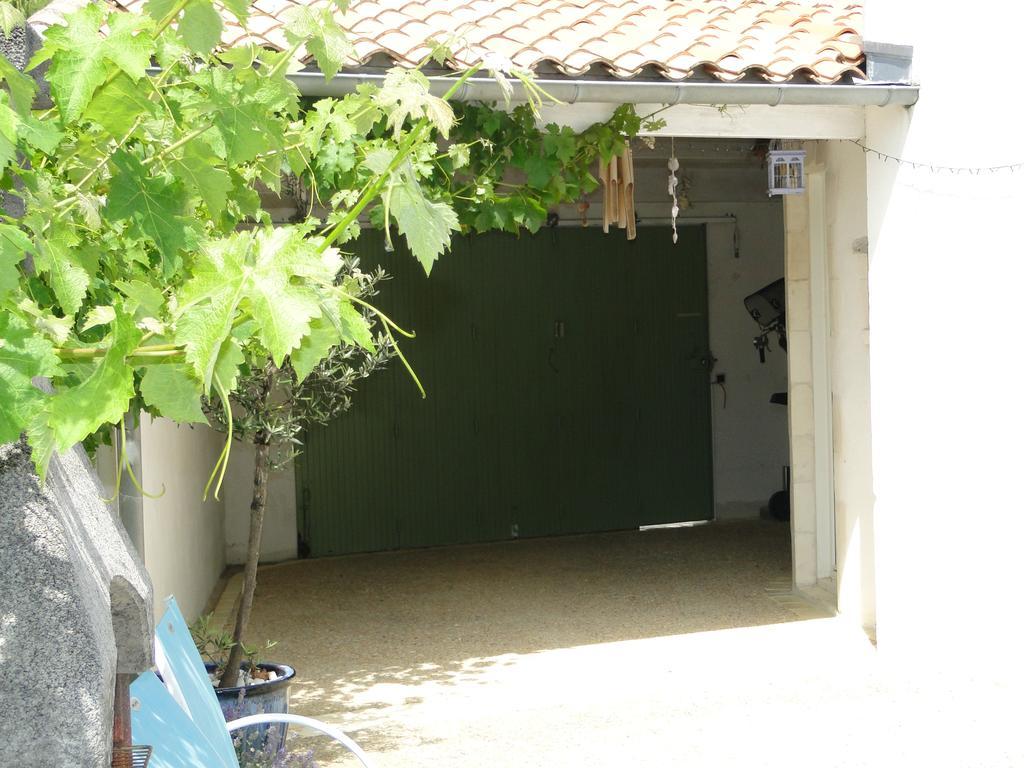 La Petite Maison Sur L'Ile De Re La Flotte Exteriör bild